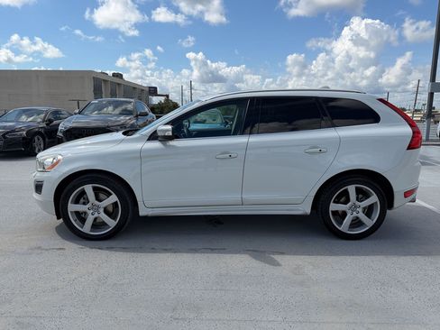 Used 2012 Volvo XC60 T6 AWD/4WD image 2