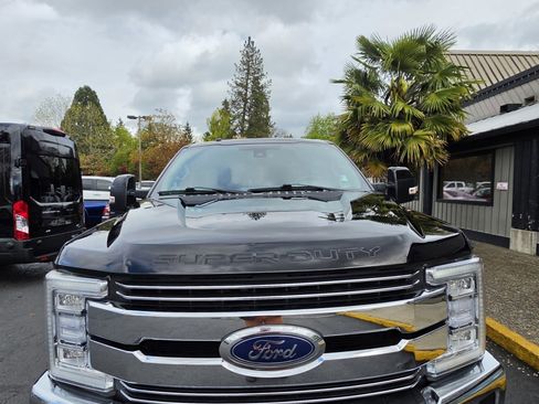 Used 2018 Ford F350 Lariat w/ Lariat Ultimate Package image 8