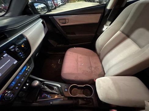 Used 2014 Toyota Corolla LE FWD image 11