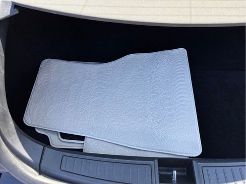 Used 2018 Tesla Model S 75D image 46