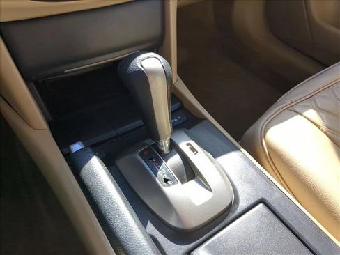 Used 2009 Honda Accord EX-L image 12