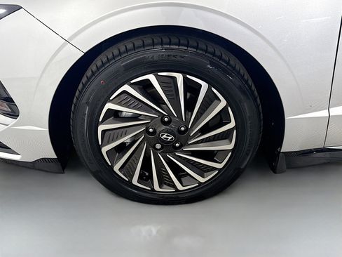 Used 2024 Hyundai Sonata SEL FWD image 38