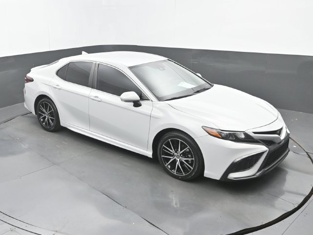 Used 2024 Toyota Camry SE FWD image 27