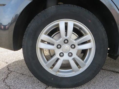 Used 2016 Chevrolet Sonic LT image 48