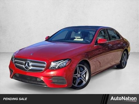 Used 2017 Mercedes-Benz E 300 E 300 Luxury image 1