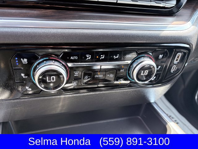 Used 2023 GMC Sierra 1500 SLT w/ SLT Premium Package AWD/4WD image 18