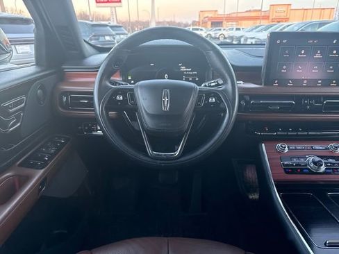 Certified 2023 Lincoln Aviator Reserve w/ Elements Package Plus image 17