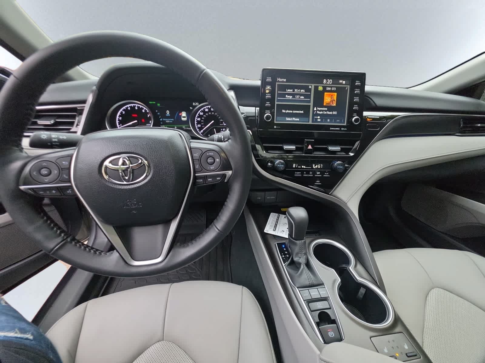 Used 2024 Toyota Camry XLE w/ Cold Weather Package AWD/4WD image 6