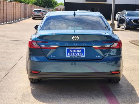Used 2026 Toyota Camry LE w/ Convenience Package FWD image 6