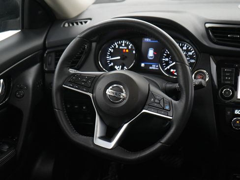 Used 2019 Nissan Rogue SL w/ Premium Package AWD/4WD image 14