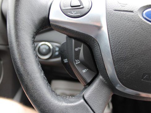 Used 2014 Ford Escape Titanium image 28