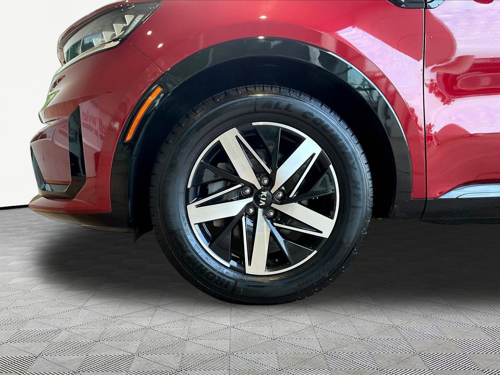 Used 2021 Kia Sorento S w/ Panoramic Sunroof Package FWD image 32