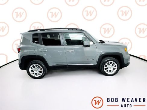 Used 2021 Jeep Renegade Latitude w/ Convenience Group AWD/4WD image 9