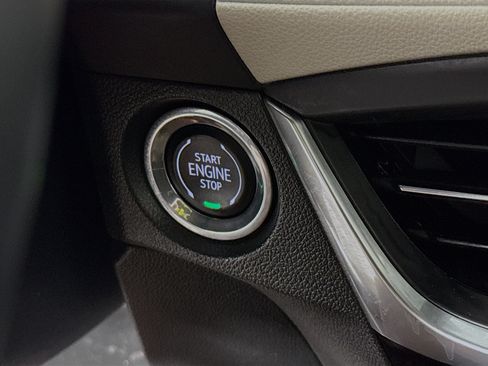 Used 2024 Buick Encore GX Avenir w/ Avenir Technology Package FWD image 19