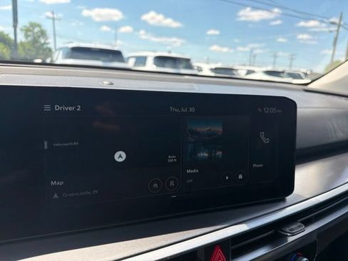 Used 2024 Kia Sorento S w/ Panoramic Sunroof Package FWD image 21