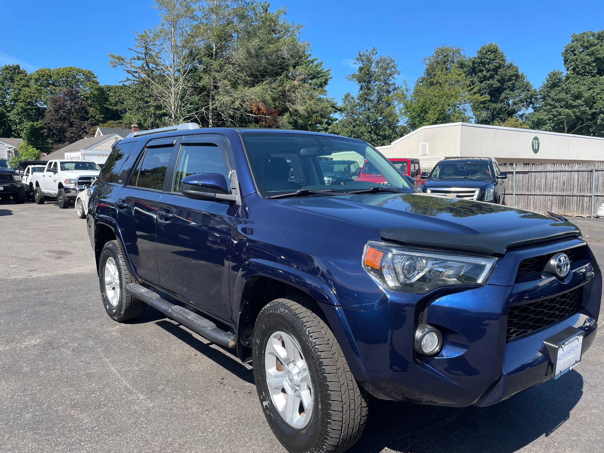 Used 2016 Toyota 4Runner SR5 AWD/4WD image 7
