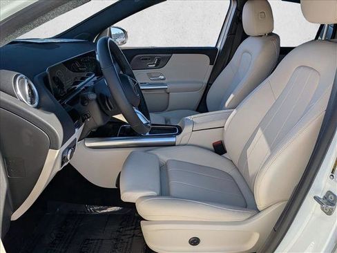 Certified 2025 Mercedes-Benz GLA 250 GLA 250 image 18