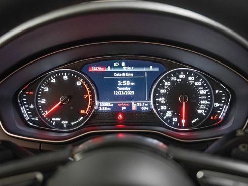 Used 2022 Audi A5 2.0T Premium image 15