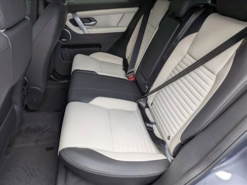 New 2026 Land Rover Discovery Sport Landmark AWD/4WD image 15