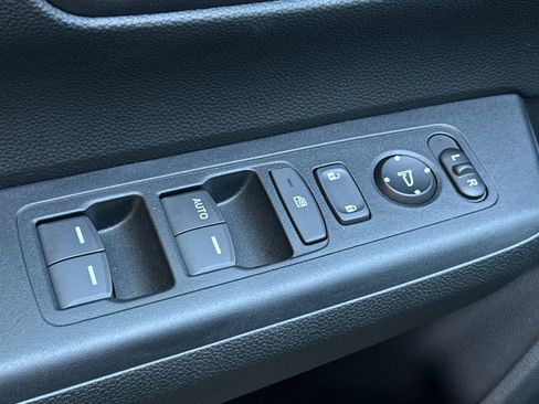 Certified 2025 Honda CR-V LX image 12