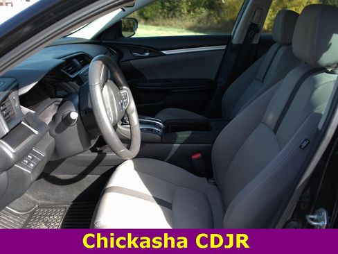 Used 2019 Honda Civic LX image 9