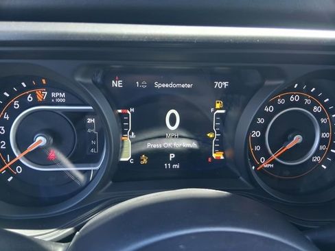 New 2026 Jeep Gladiator Sport image 15