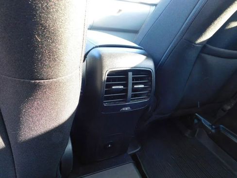 Used 2023 Ford Escape Active image 13