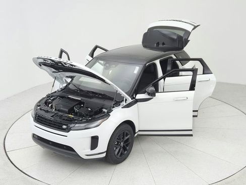New 2025 Land Rover Range Rover Evoque S image 15