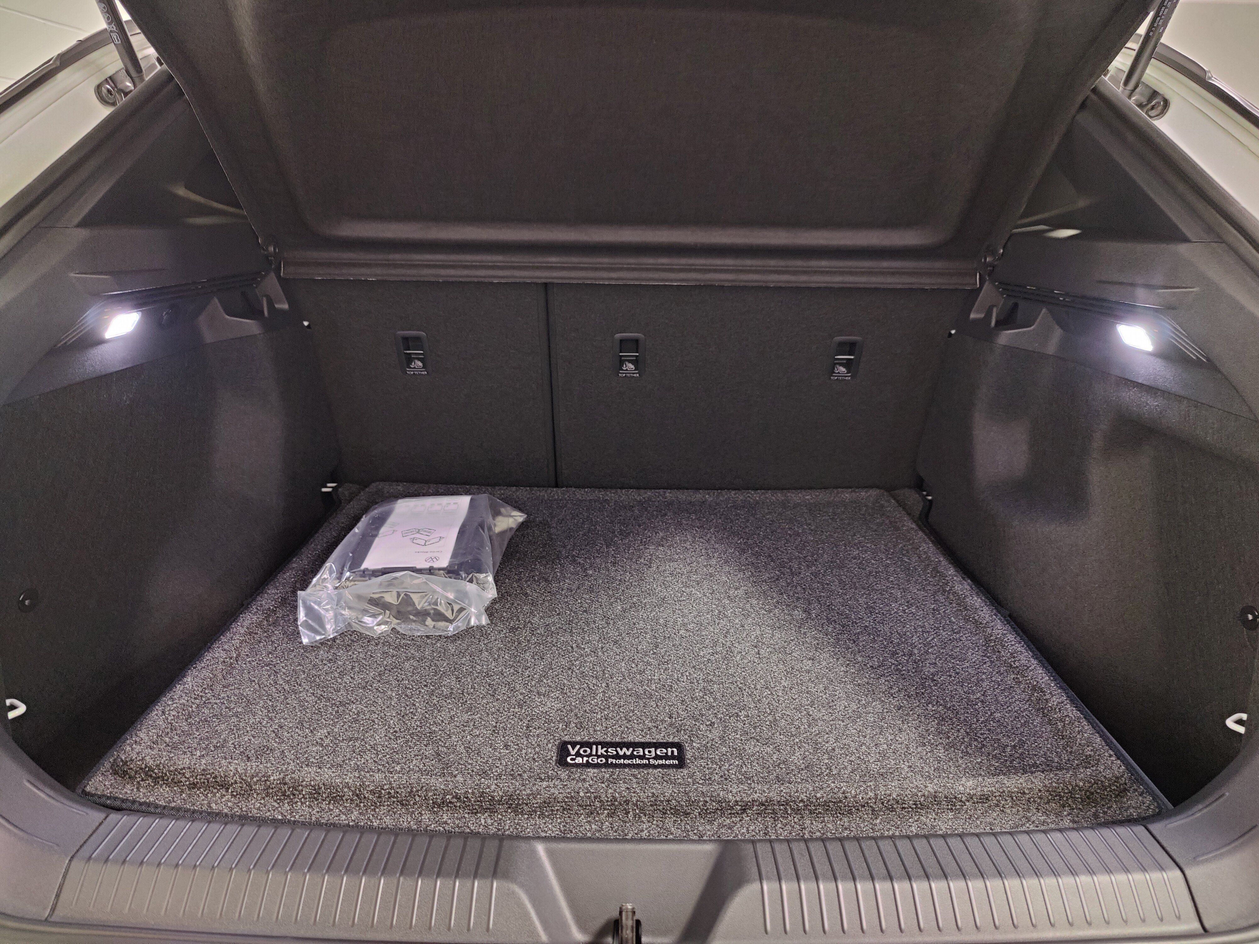 Used 2025 Volkswagen ID.4 Pro RWD image 11
