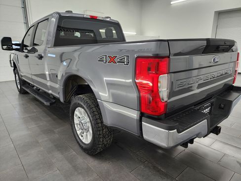 Used 2022 Ford F250 XL w/ STX Appearance Package image 6
