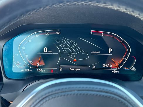 Used 2022 BMW 330i Sedan w/ M Sport Package image 27