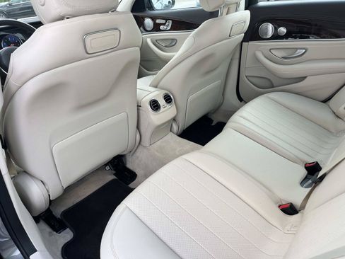 Certified 2019 Mercedes-Benz E 300 image 18