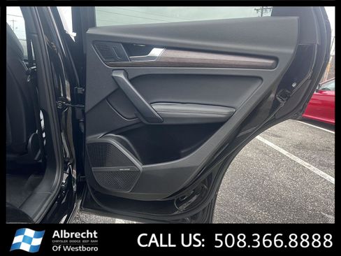 Used 2025 Audi Q5 2.0T Premium Plus w/ Premium Plus Package image 19