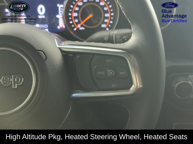 Used 2023 Jeep Gladiator Overland AWD/4WD image 27