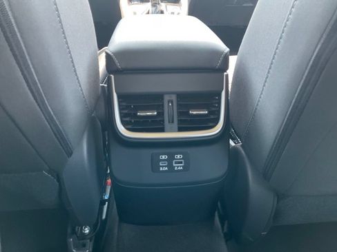 Used 2025 Subaru Legacy Premium AWD/4WD image 30