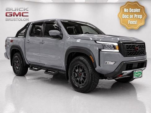 Used 2023 Nissan Frontier PRO-4X w/ Pro-4X Premium Package AWD/4WD image 2