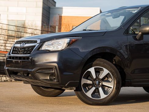 Used 2017 Subaru Forester 2.5i w/ Popular Package #2A image 2