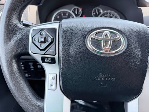 Used 2015 Toyota Tundra SR5 w/ TRD Off Road Package AWD/4WD image 31