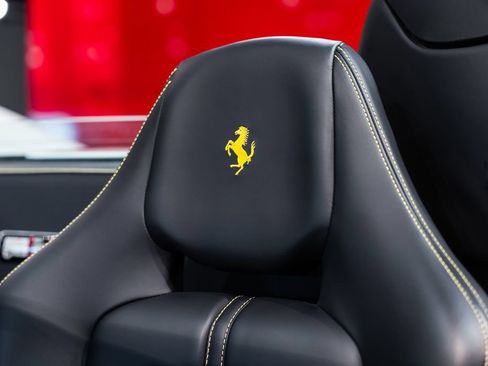 Certified 2015 Ferrari 458 Speciale A RWD image 6