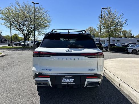 Certified 2023 INFINITI QX60 Autograph w/ Cargo Package AWD/4WD image 7