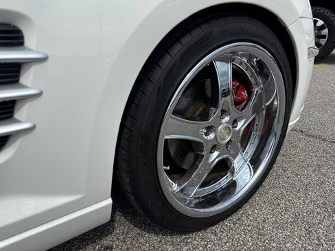 Used 2005 Chrysler Crossfire Limited RWD image 44