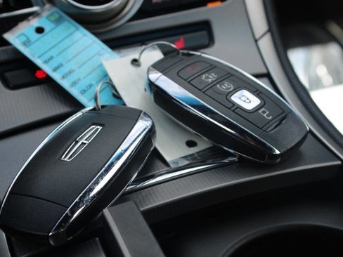 Used 2019 Lincoln MKZ Reserve w/ Reserve Plus Package image 52