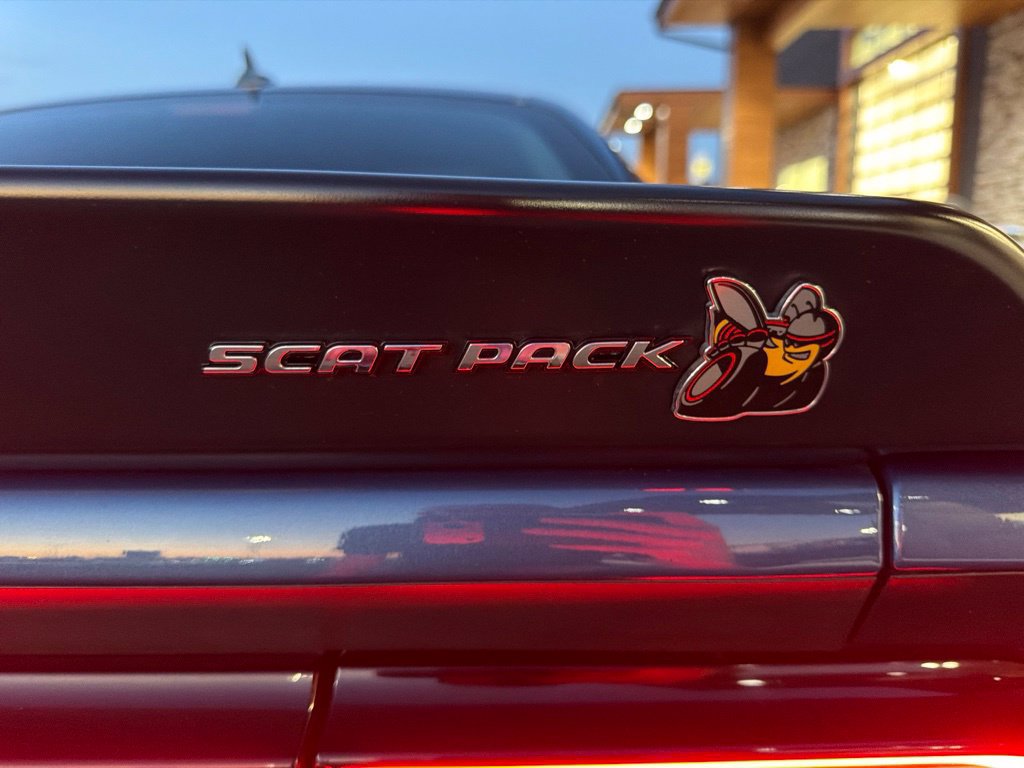 Used 2022 Dodge Challenger R/T Scat Pack RWD image 11