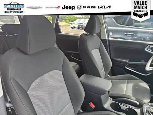 Used 2023 Kia Soul LX FWD image 22