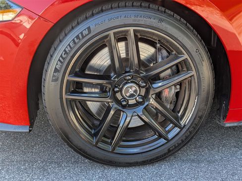 Used 2019 Ford Mustang GT Premium w/ GT Performance Package image 10