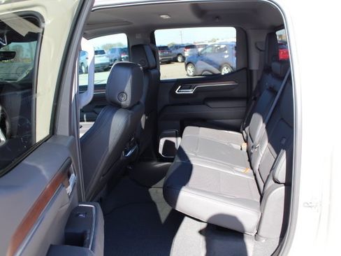 New 2026 GMC Sierra 1500 Denali w/ Denali Reserve Package image 10