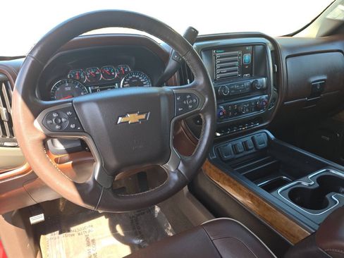 Used 2017 Chevrolet Silverado 1500 High Country w/ High Desert Package AWD/4WD image 24