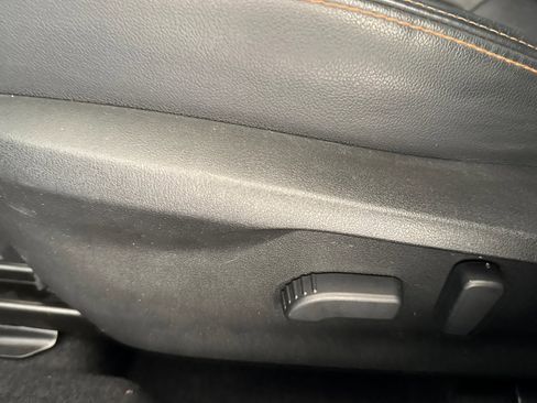 Used 2023 Subaru Crosstrek 2.5i Limited w/ Popular Package #2 image 14