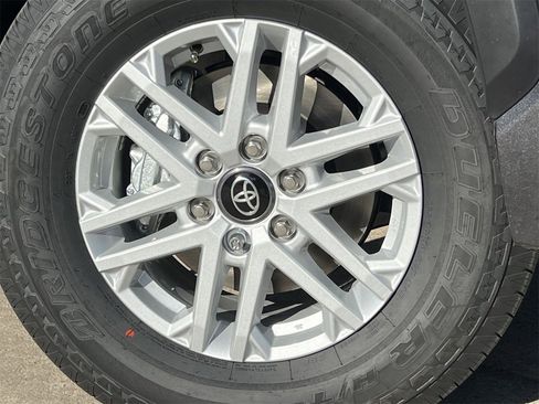 New 2025 Toyota Tundra SR5 image 11