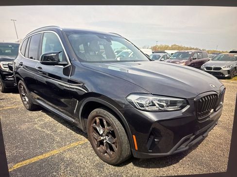 Used 2023 BMW X3 xDrive30i w/ Convenience Package AWD/4WD image 4